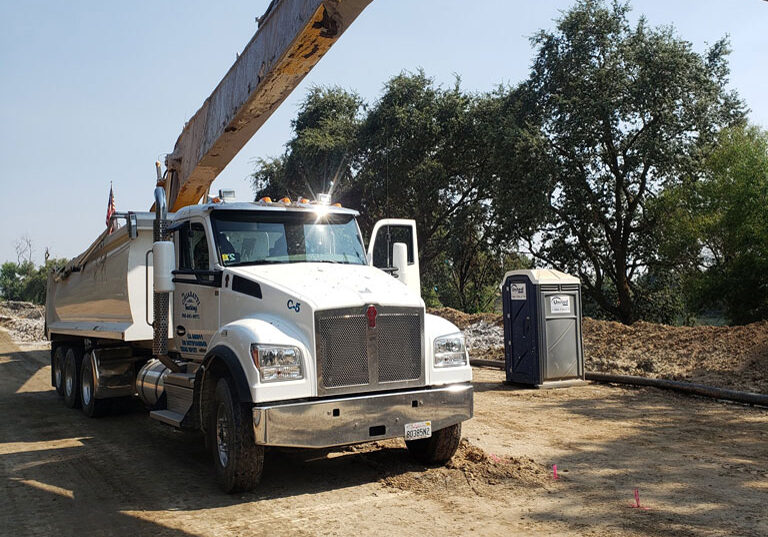 Ray Chiaratti - truck loading Ray Chiaratti - truck loading